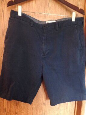 Biillabong Men's Navy Blue Shorts, Size 34